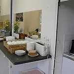 Hotel Premiere Classe Est *