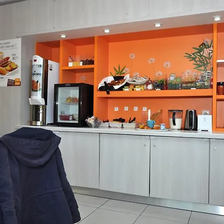 Premiere Classe Est Μετς